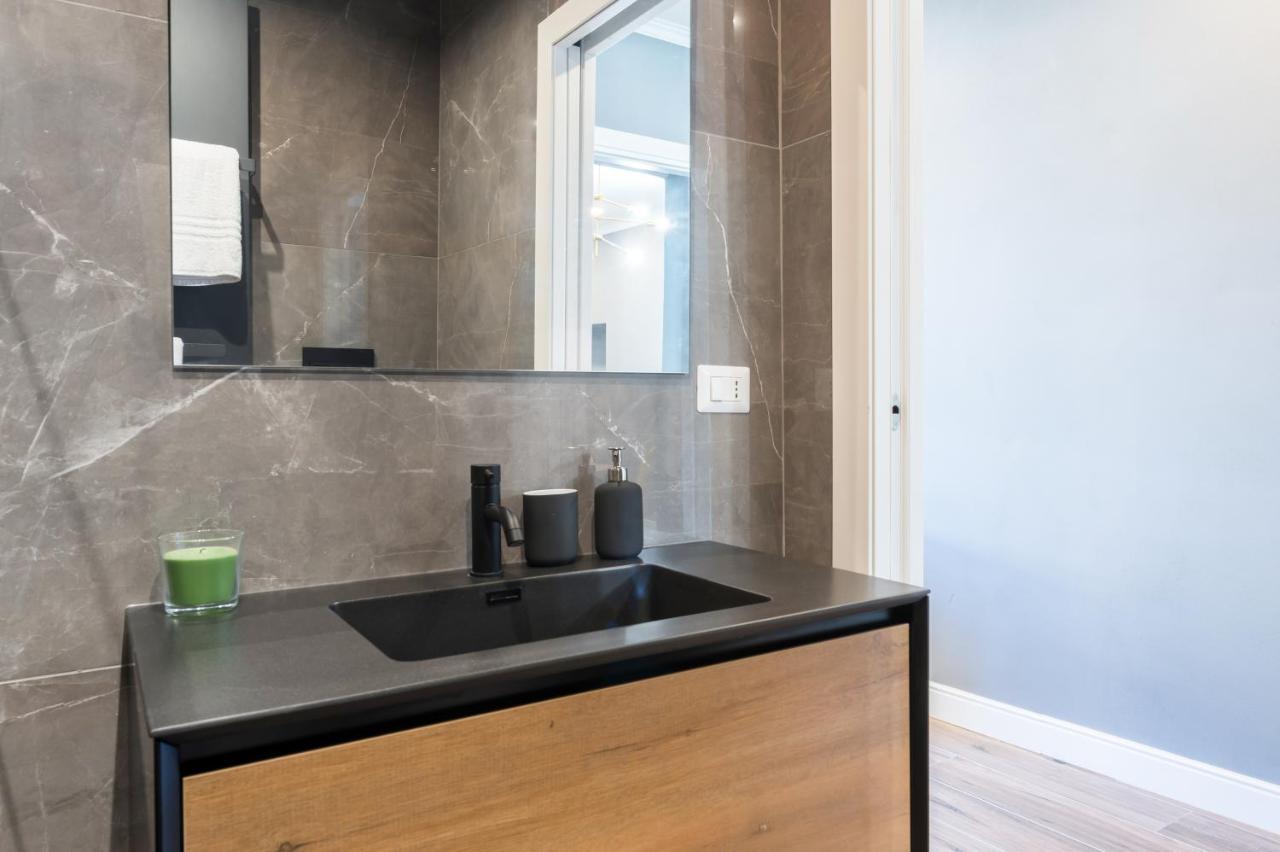 Raffinato Apt Vicino A Piazza Garibaldi X5 Парма Экстерьер фото