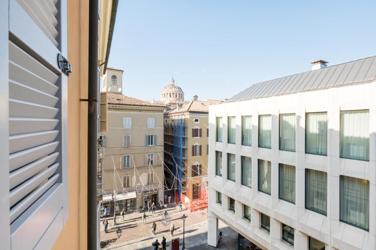 Raffinato Apt Vicino A Piazza Garibaldi X5 Парма Экстерьер фото